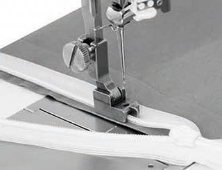 Juki Nähfuß für nahtverdeckten Reißverschluß (Metall) 