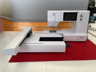 Vorführmaschine: Bernette b70 Deco Stickmaschine 