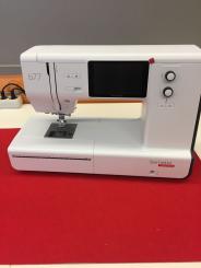 Vorführmaschine Bernette b77 Nähmaschine 