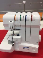 Vorführmaschine: Juki Overlock MO 50 