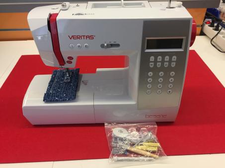 Vorführmaschine: Veritas Bessie Computer gesteuerte Nähmaschine 